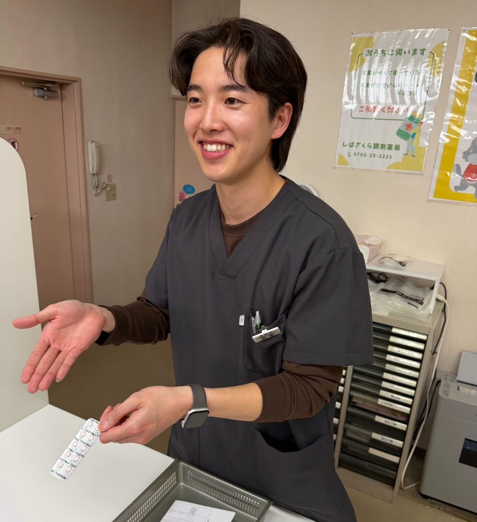 患者対応中の森脇さん